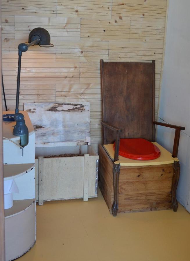 Camping La Petite Houmee Curzay-sur-Vonne Bagian luar foto